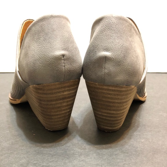 Gray ankle boots - Picture 4 of 5